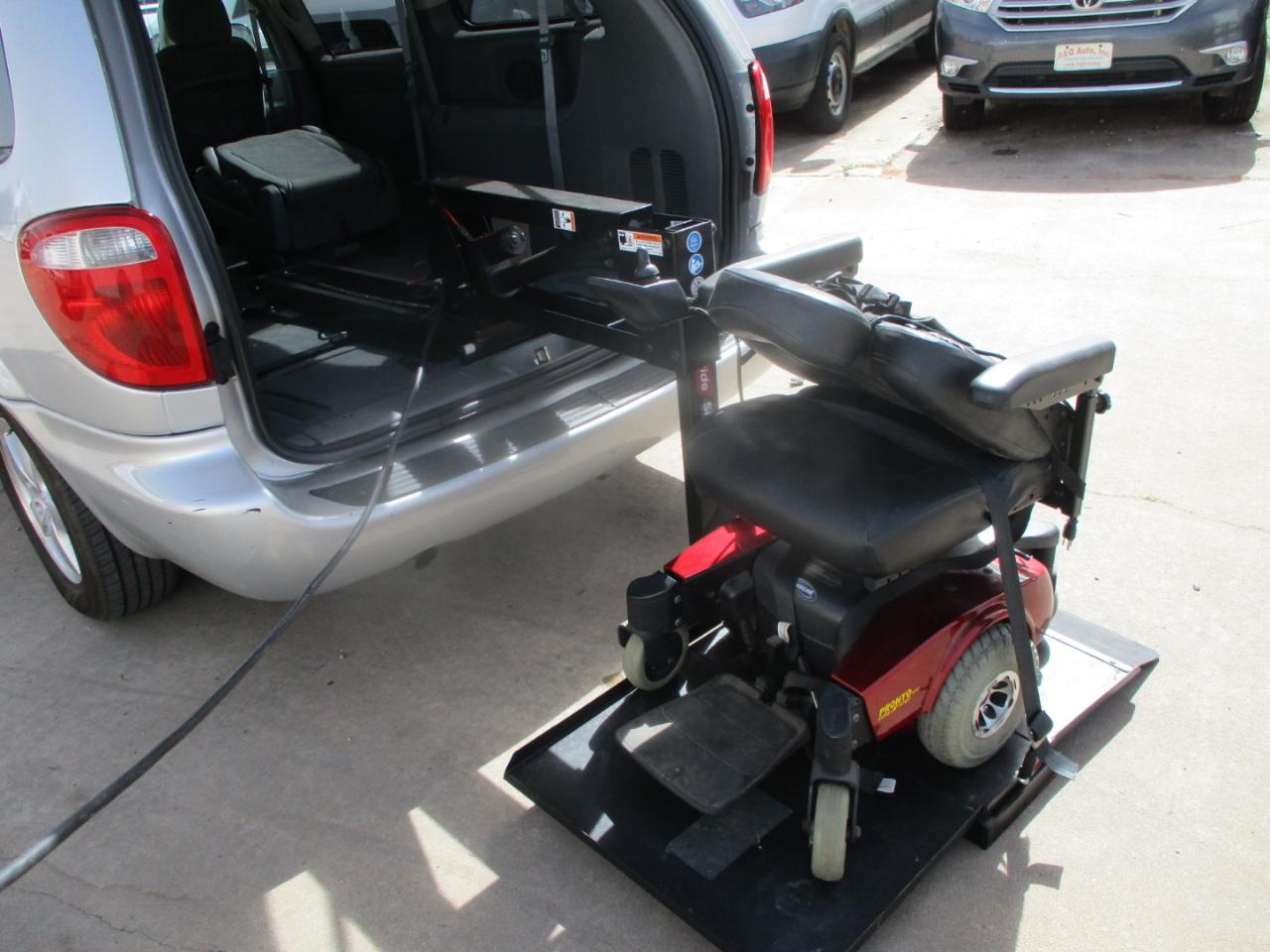 2007 Dodge Grand Caravan for sale in Oklahoma City OK 73141 by A & G Auto Inc